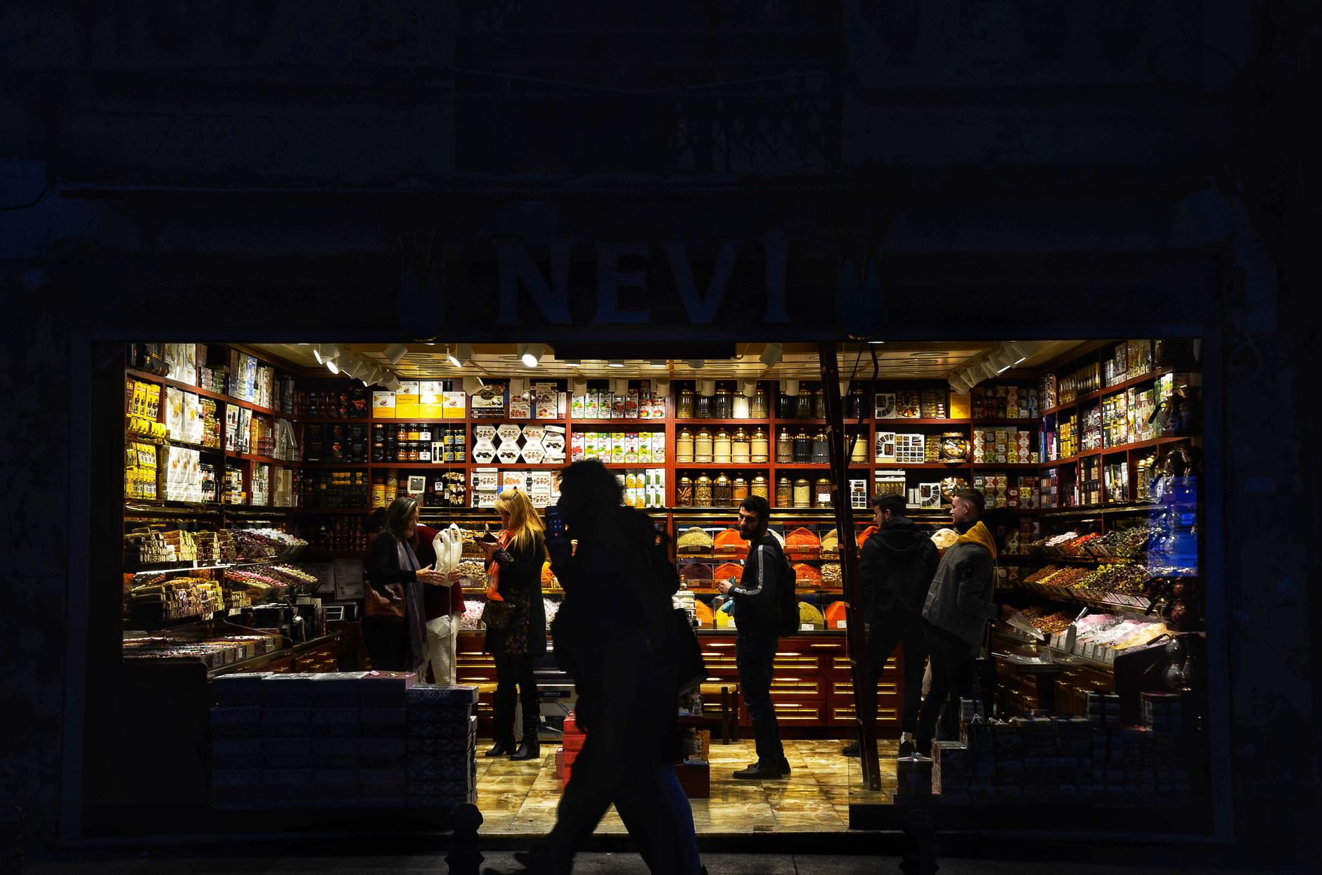POYRAZ SIHHİ TESİSAT Yerel İşletme fotoğrafı 3